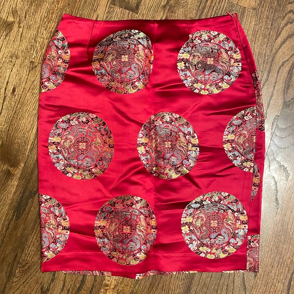 Vintage 90’s Juicy Couture Red Silk embroidered skirt